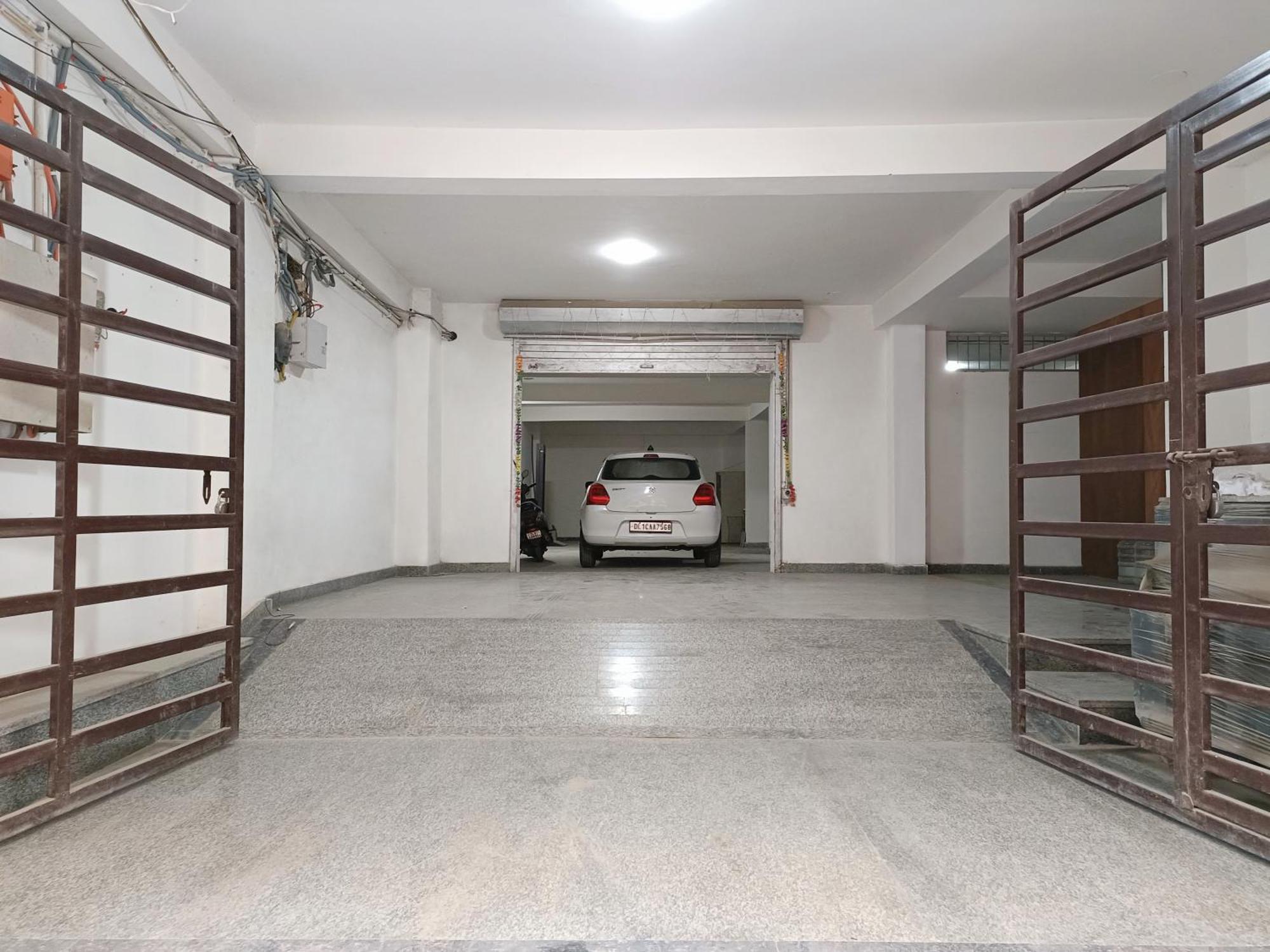 Hotel Triton Grand At Delhi Airport Neu-Delhi Exterior foto